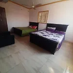 3 Pyramids Hotel